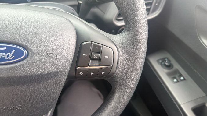 Ford Transit Courier Diesel 1.5 EcoBlue Trend Van - Image 22
